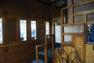 طراحی دکوراسیون داخلی جواهری